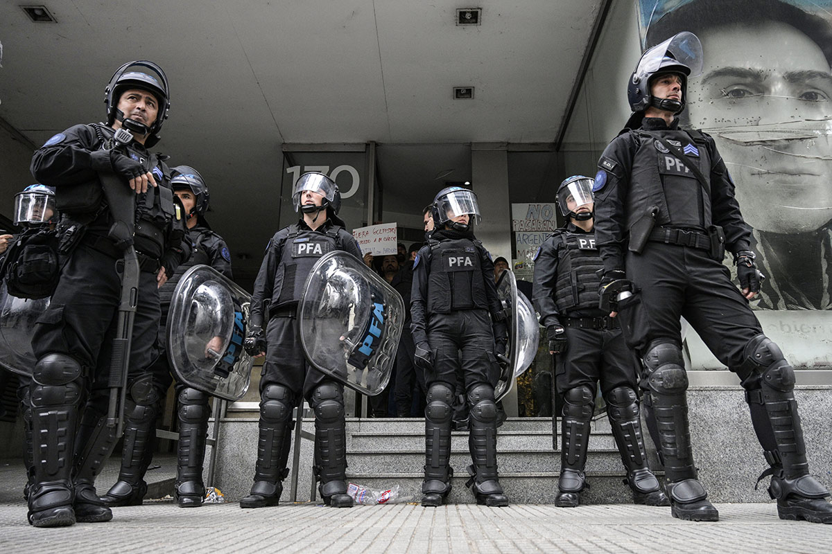 Inquietud por una fuerza de choque que prepara la Policía porteña para la pandemia