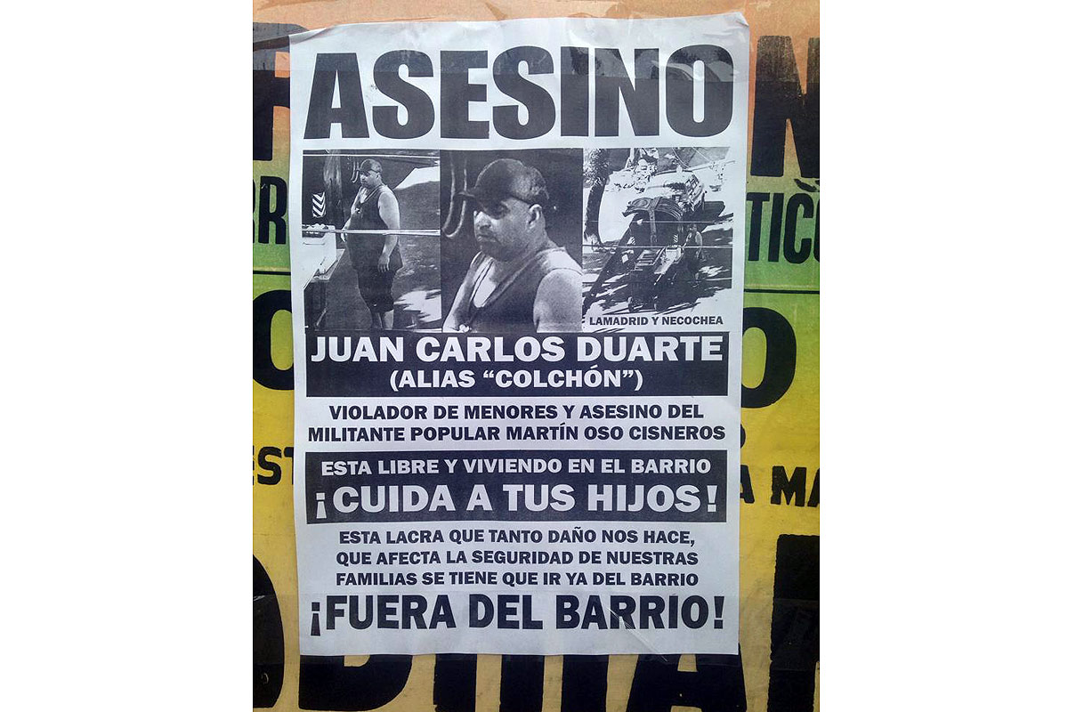 El asesino del Oso Cisneros apareció por La Boca y los vecinos volvieron a escracharlo