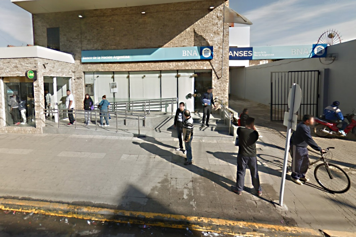 Tras el crimen en Casanova, los bancos reforzarán la seguridad