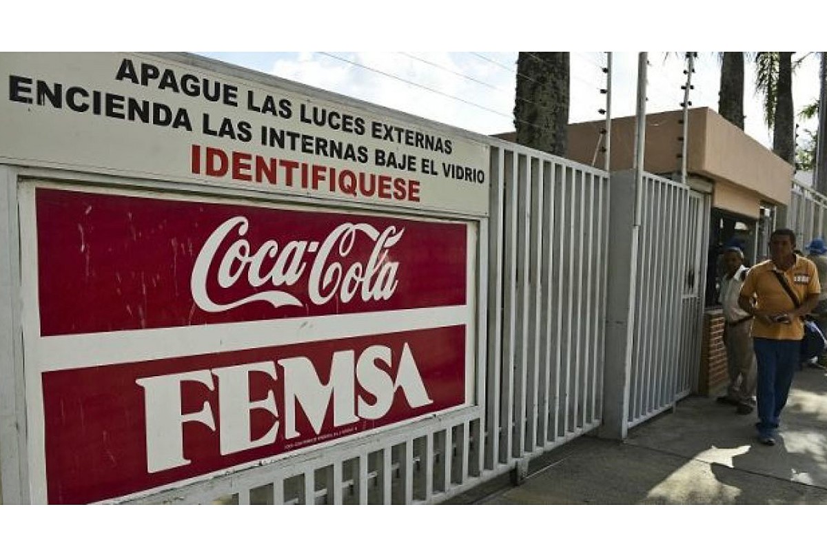 Embotelladora de Coca Cola pide un Preventivo de Crisis