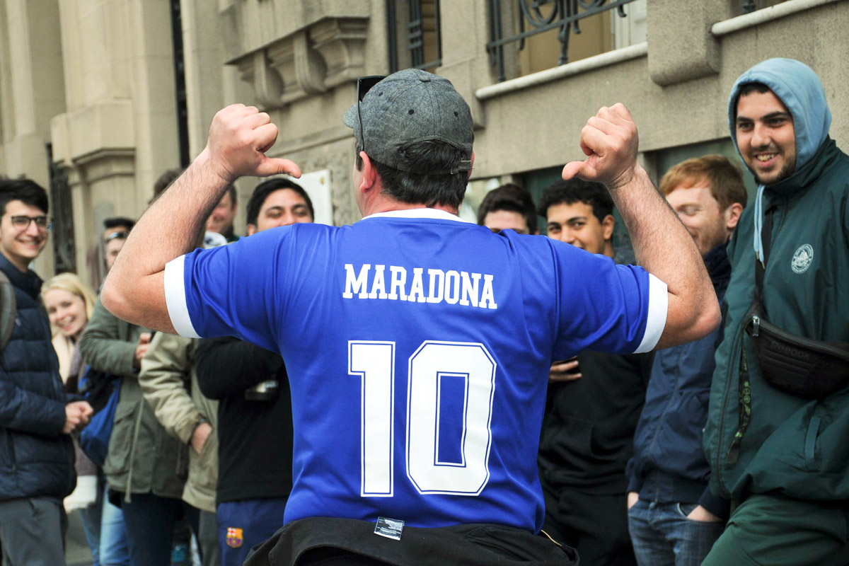 Maradona se muda a La Plata en busca de una nueva reinvención