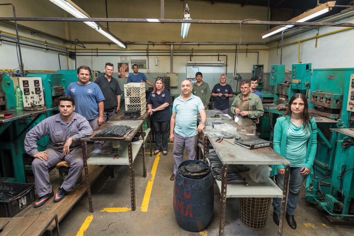 Se inaugura una muestra con imágenes de fábricas y empresas recuperadas