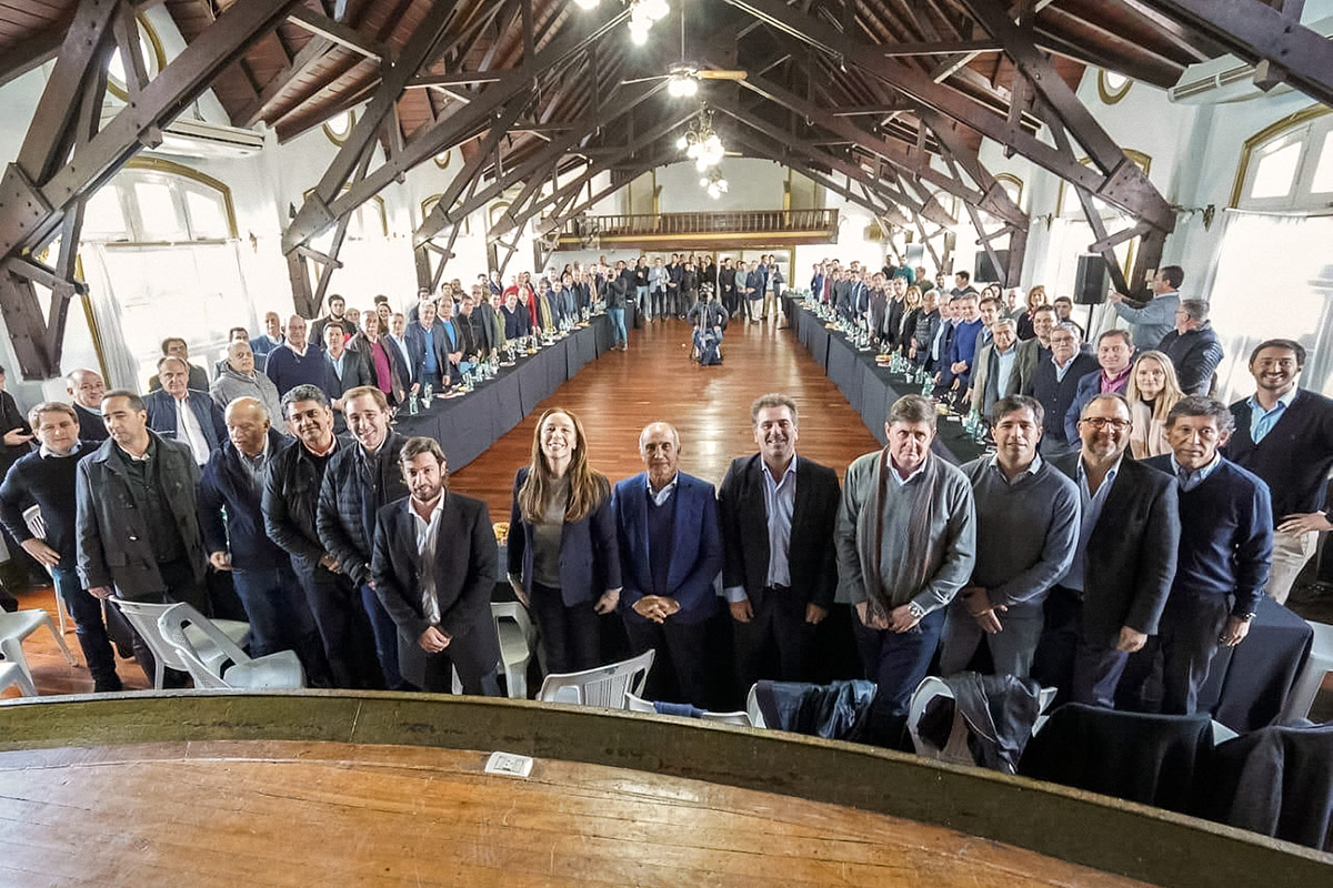 Vidal les pidió a sus intendentes «mejorar» la gestión para recuperar votos en octubre