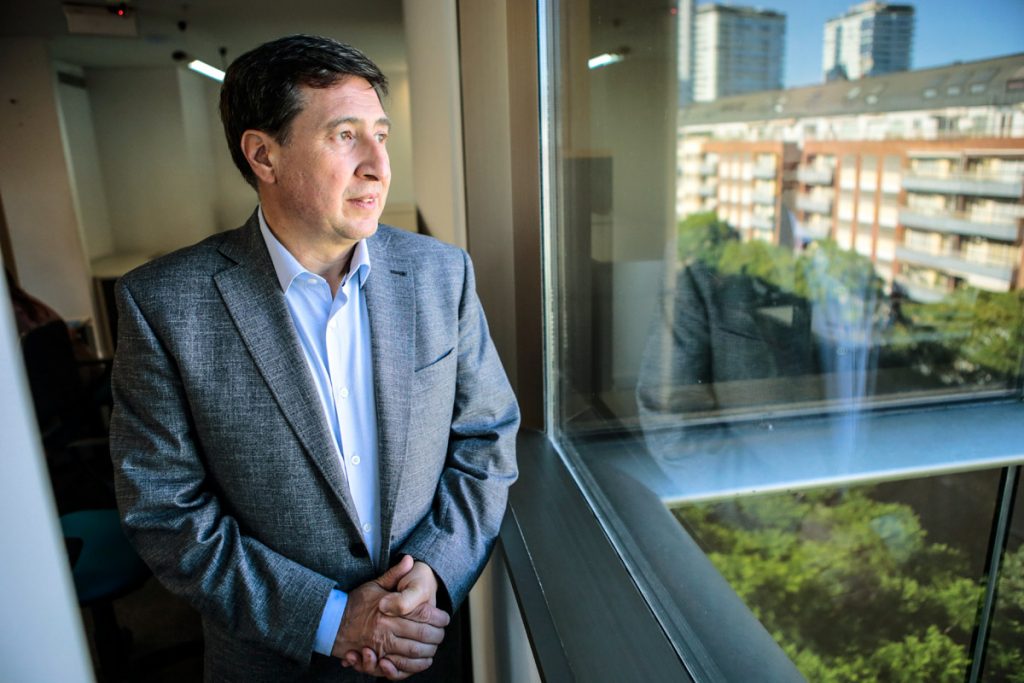 El rechazo al DNU y la mega ley aglutina a las distintas tribus del peronismo en el Congreso