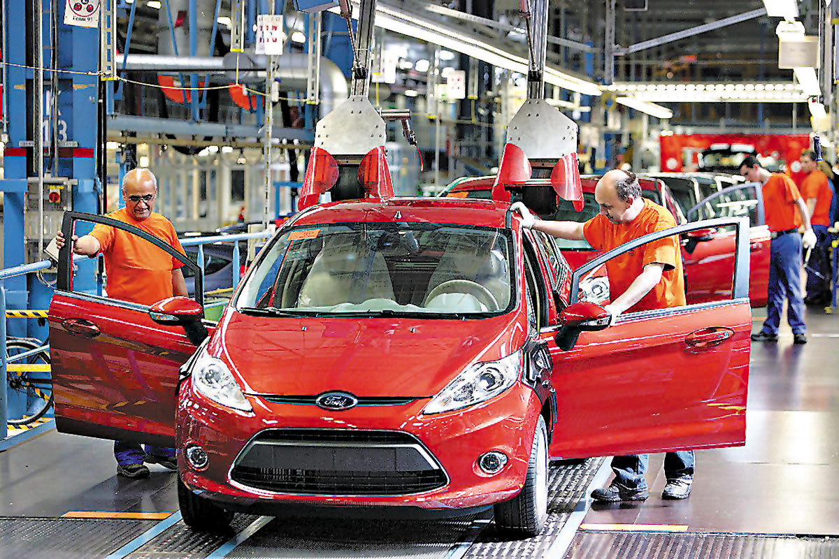 La producción automotriz en el abismo: cayó 34% en abril