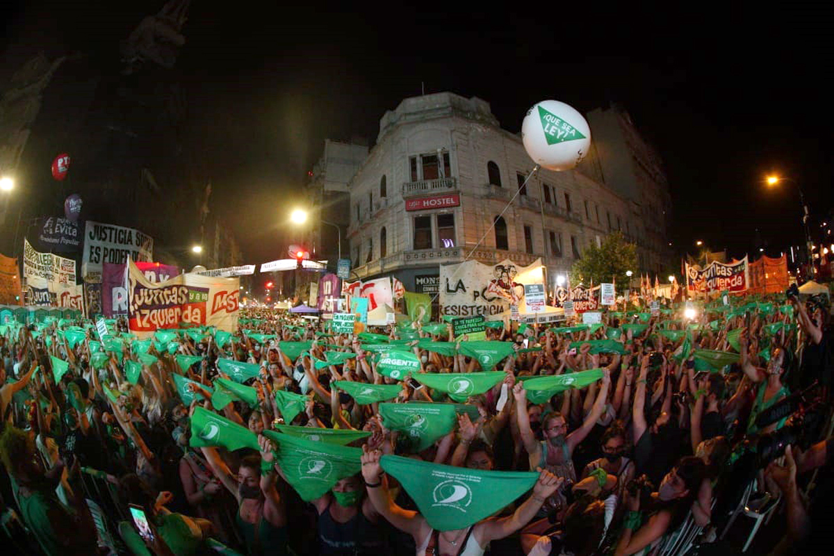 “Celebraremos esta media sanción con nuestro pañuelo en alto»