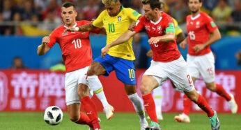 Neymar sufre por las patadas