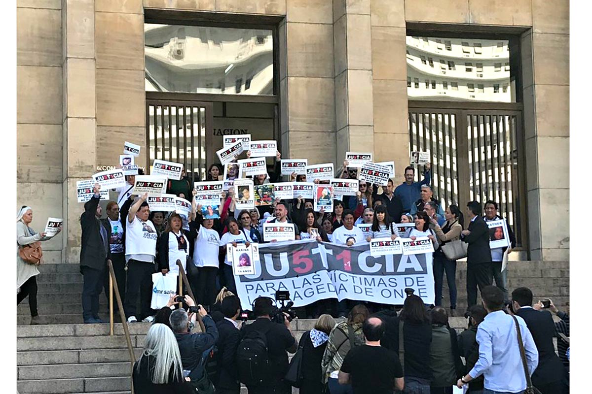 Satisfacción en los familiares tras conocerse el fallo