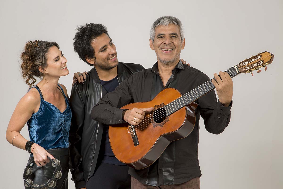 Peteco Carabajal: «El amor como bandera»