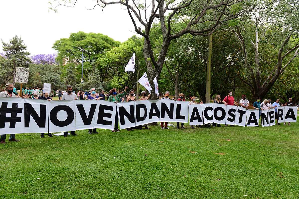 Costa Salguero: piden al Gobierno porteño soluciones al déficit habitacional y rechazan nuevos edificios «de lujo»