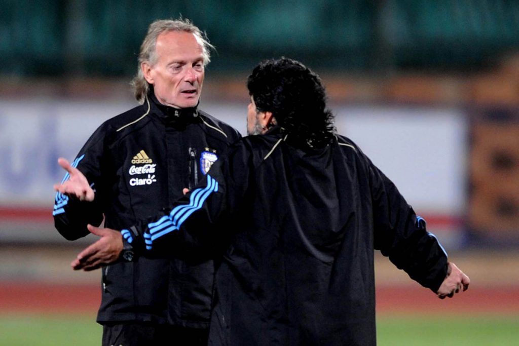 Los motivos de las y los futbolistas que llaman a votar por Massa en el balotaje