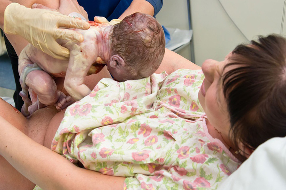 La tasa de cesáreas aumentó, en tres años, un 12% en los hospitales públicos porteños