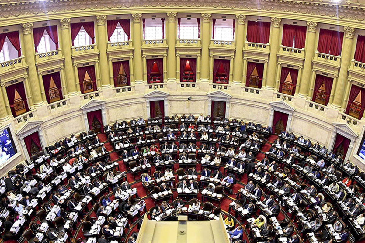 Diputados trata las primeras leyes del albertismo: alquileres y góndolas