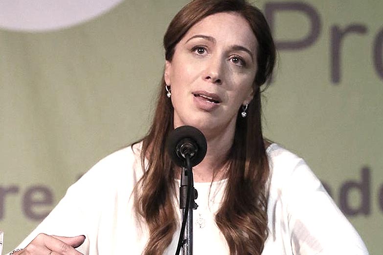 Vidal pide un préstamo para comprar alimentos, pero en dólares