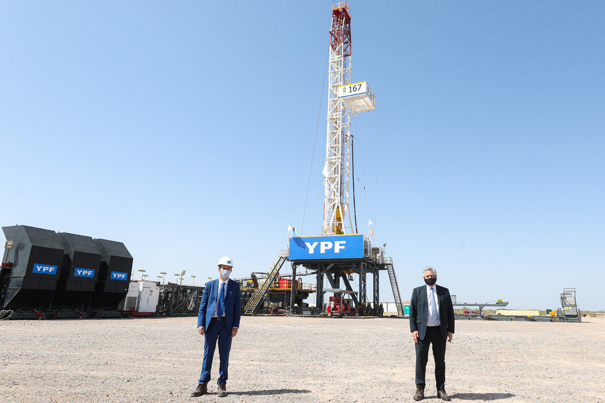 El presidente lanzó en Vaca Muerta un plan para sustituir importaciones de gas y promover inversiones