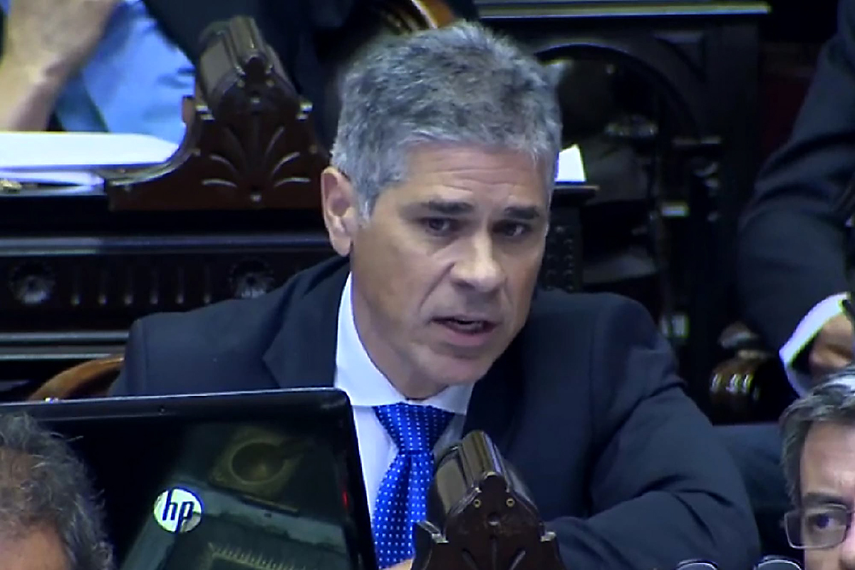 González por Nielsen: los motivos del enroque en YPF