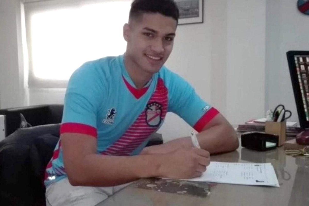 Un jugador de Arsenal fue baleado y perdió un ojo