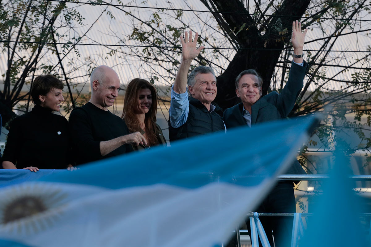 Macri sigue de campaña en Junín, esta vez acompañado por Vidal