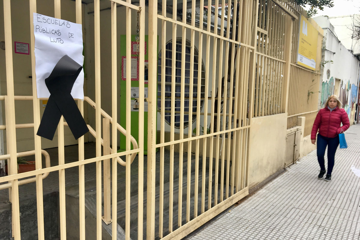 “Para la gobernadora valemos dos tuits”