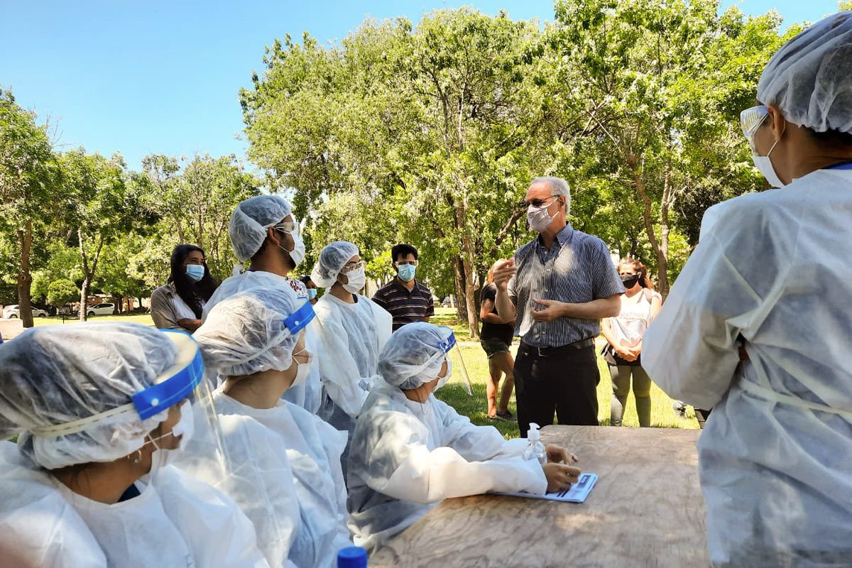 Daniel Gollán: «Si suben los casos, las medidas no serán las mismas del año pasado»