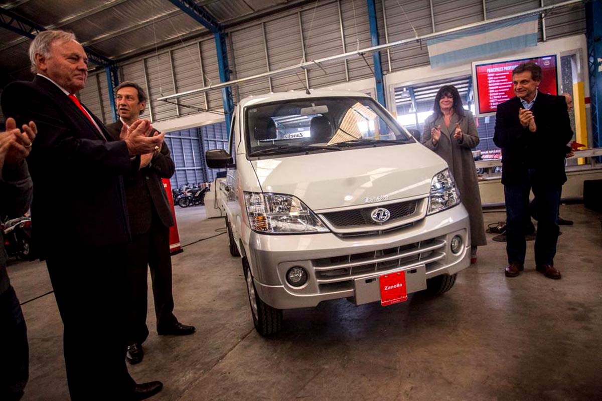 Zanella canceló la producción de camiones nacionales