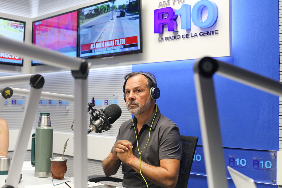 Las radios ponen primera y se disputan la mañana informativa