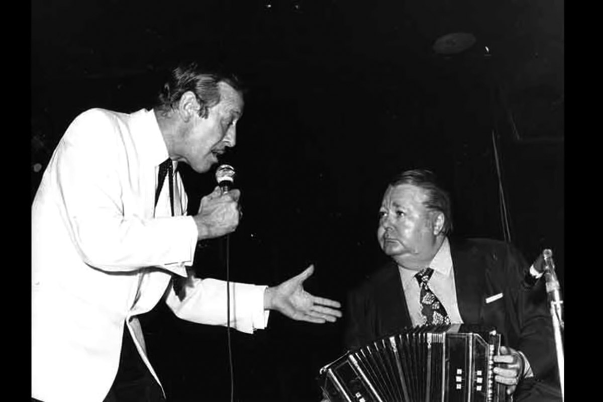 Roberto Goyeneche: el cantor que hasta interpretaba los silencios y le dio otra dimensión al tango