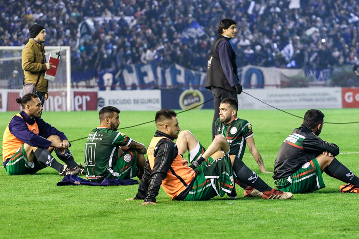 De Ascenso Unido a Amigos Unidos: cinco ascensos bajo la sombra del poder de Tapia