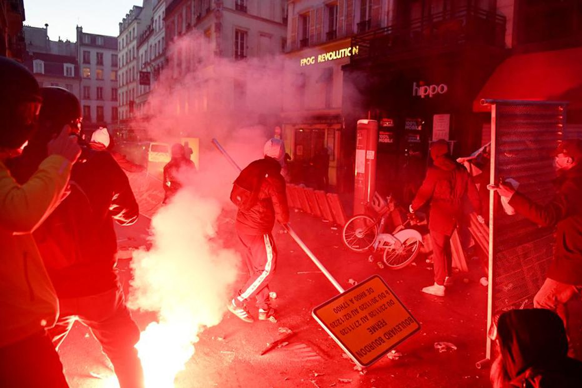 Multitudinaria protesta en Francia contra la Ley de Seguridad
