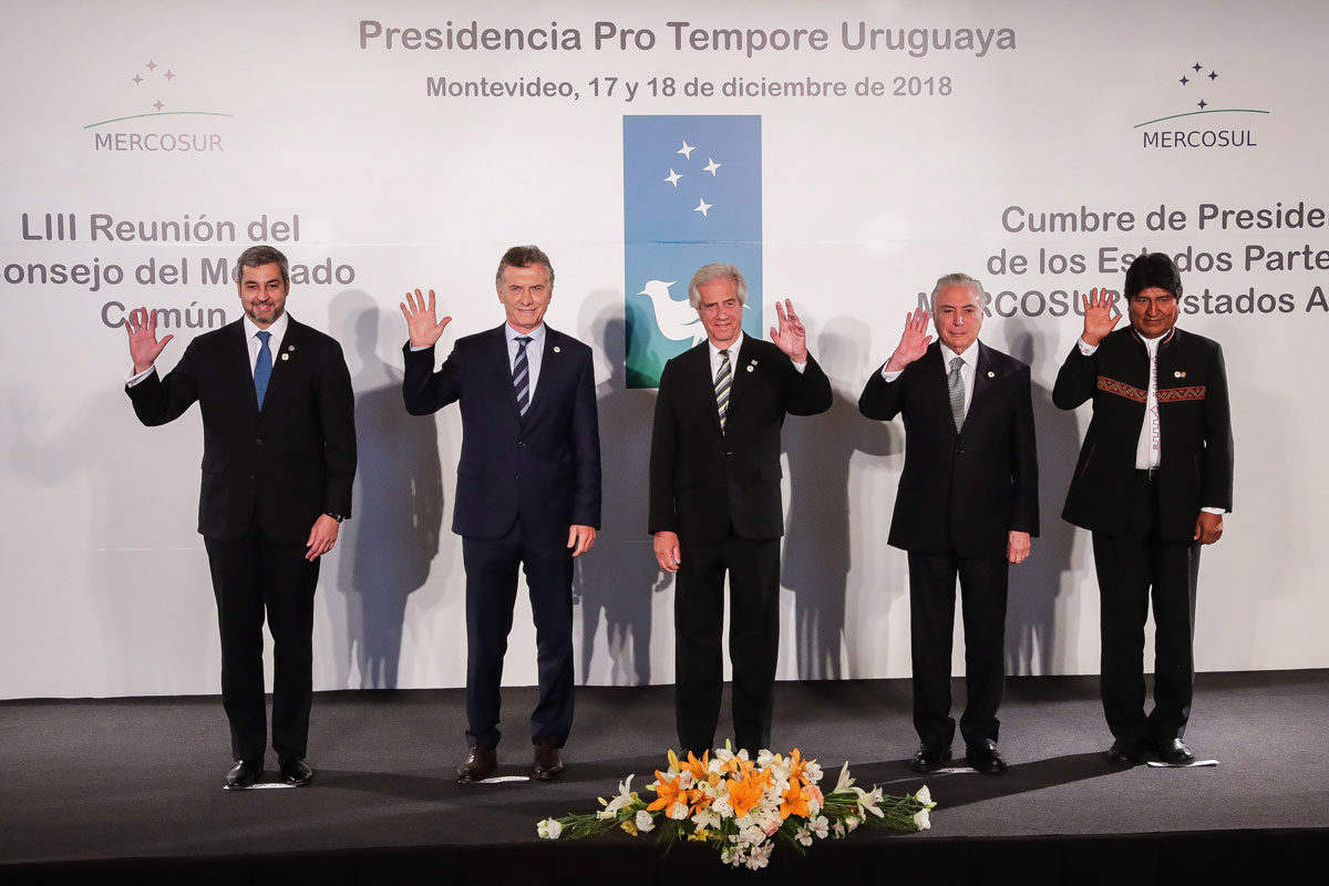 Macri insiste en «abrir» el Mercosur al mundo