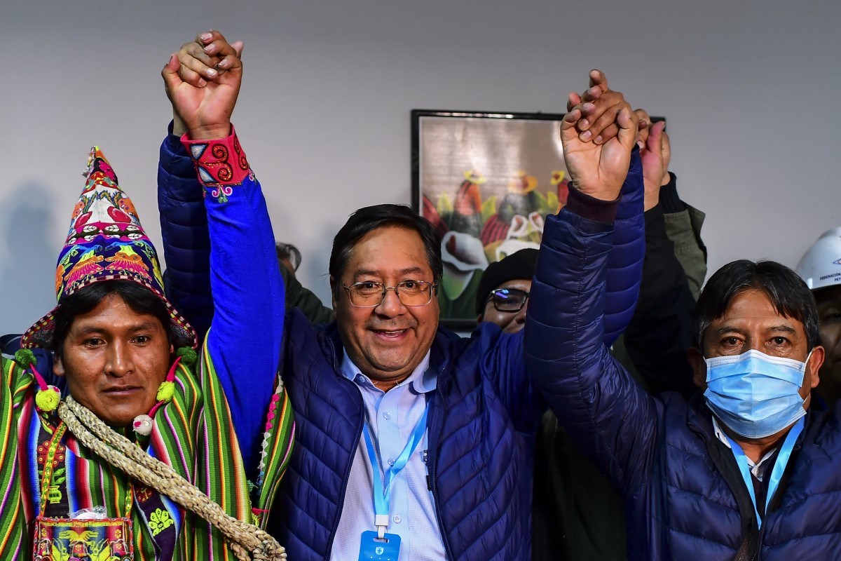 Con “Lucho” Arce como claro vencedor, el partido de Evo retorna al poder a un año del golpe