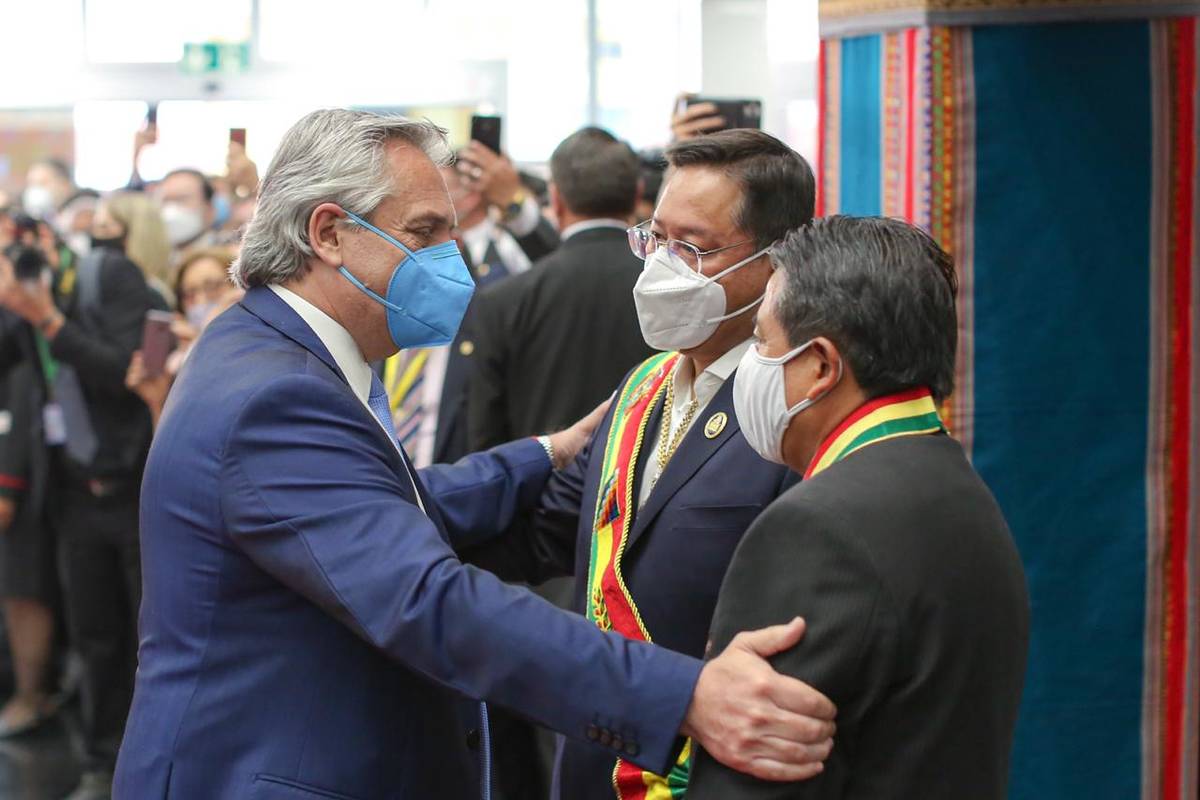 «Se terminó la pesadilla que duró un año: Bolivia recupera la democracia»