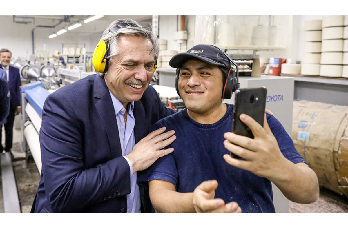 Las cinco medidas urgentes que evalúa Alberto Fernández