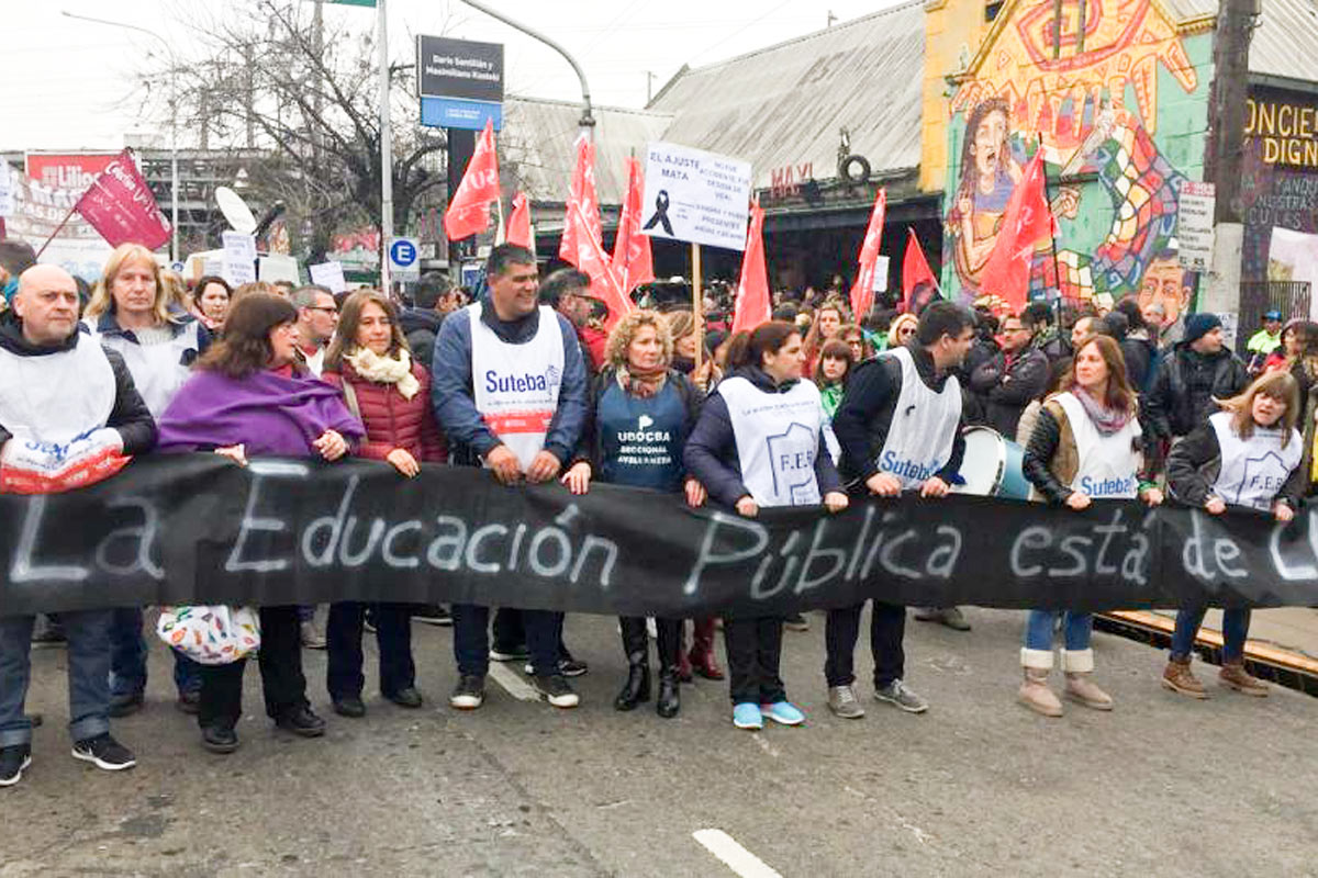 Tras la tragedia, en Moreno no habrá clases si Provincia no arregla las escuelas