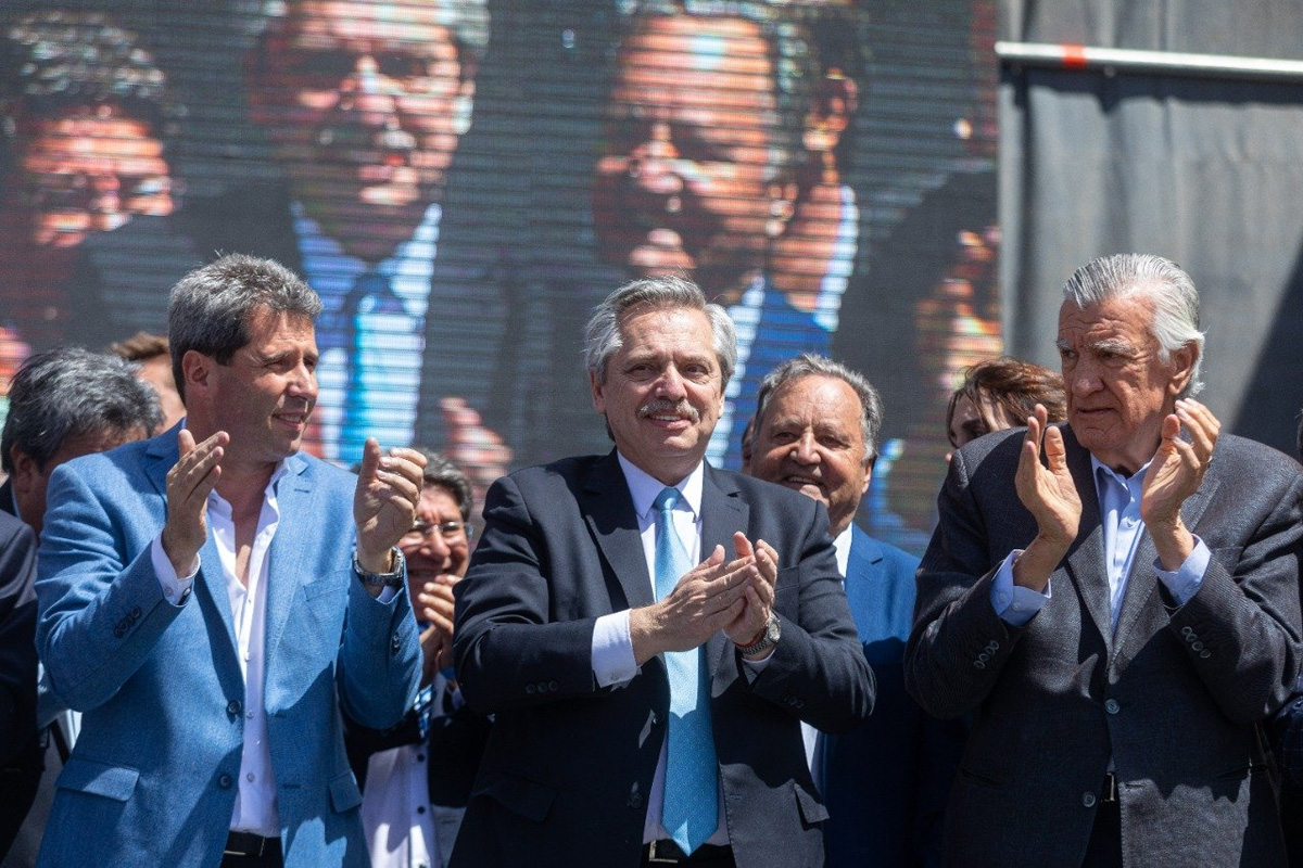 Alberto Fernández: “Ningún número cierra si deja afuera argentinos”