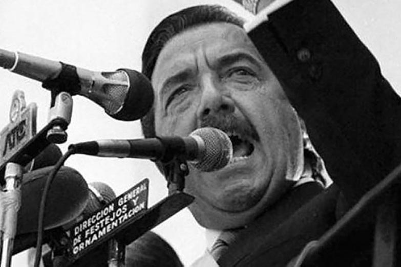 El expresidente Raúl Alfonsín fue homenajeado por los radicales