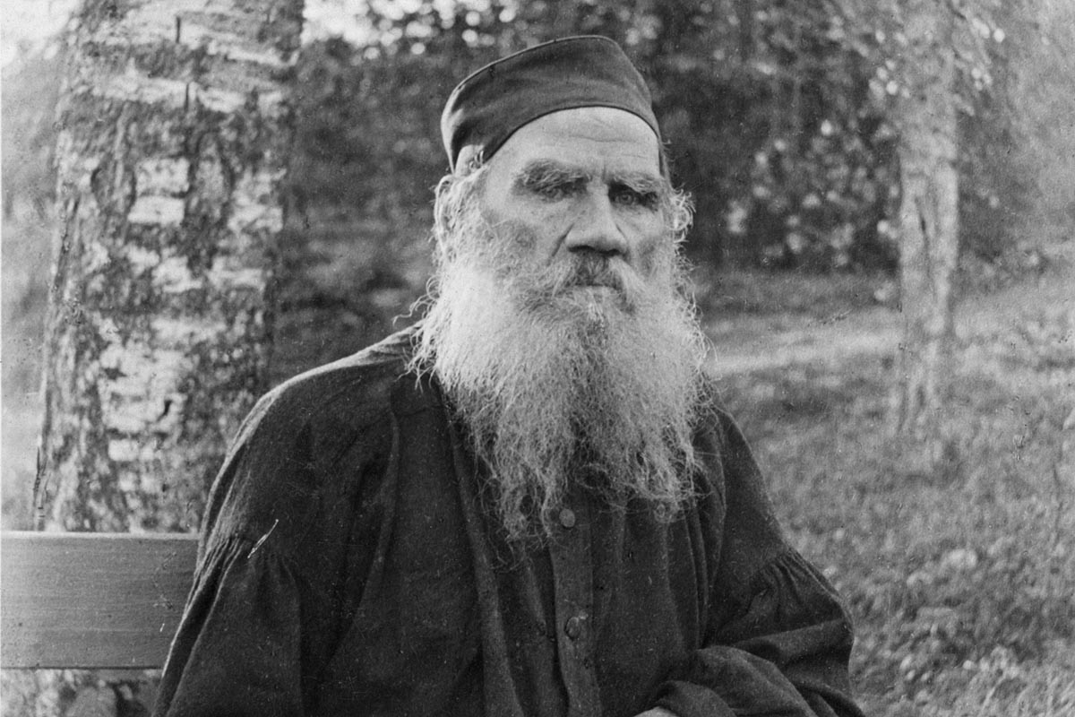 A 190 años del nacimiento de León Tolstoi
