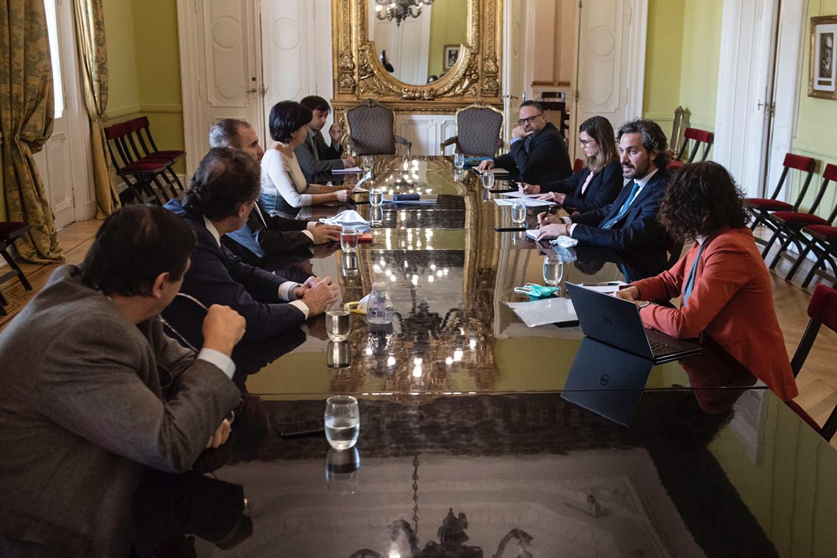 El Estado invertirá $27 mil millones para cubrir parte de los salarios de 1,3 millones de trabajadores