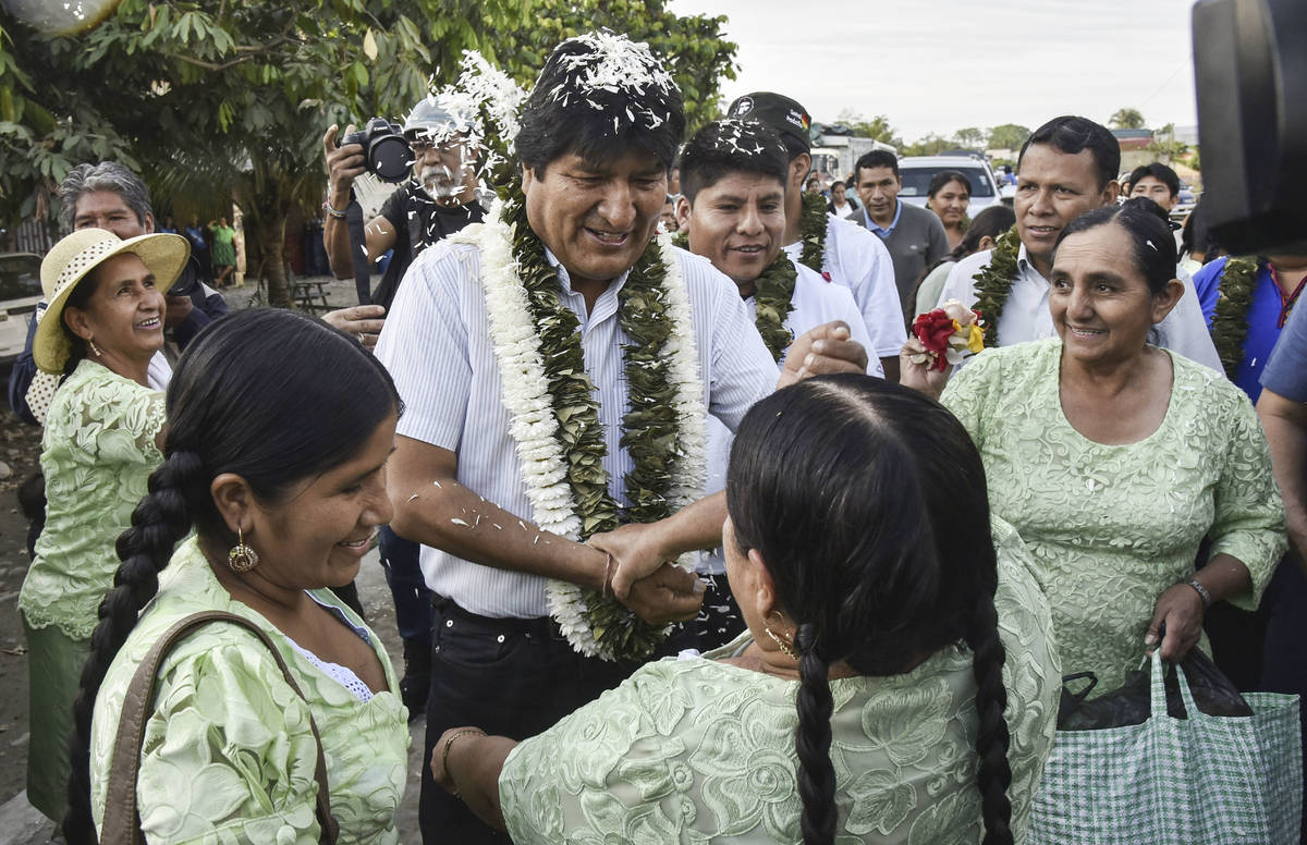 Escrutinio final incierto en Bolivia: a Evo le falta un 0,6 % para lograr la reelección sin balotage