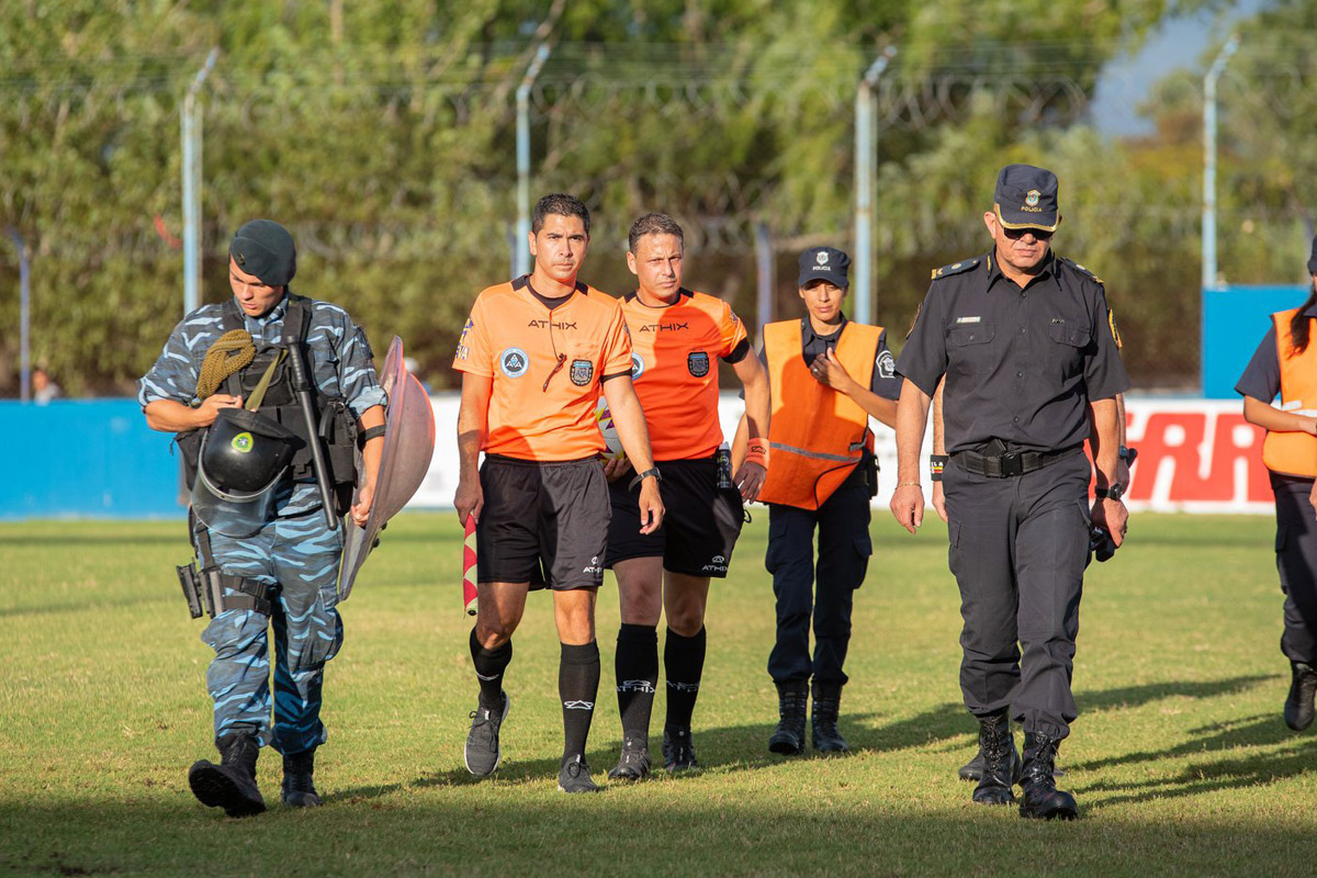 La B Metropolitana: el torneo en el que todo pasa