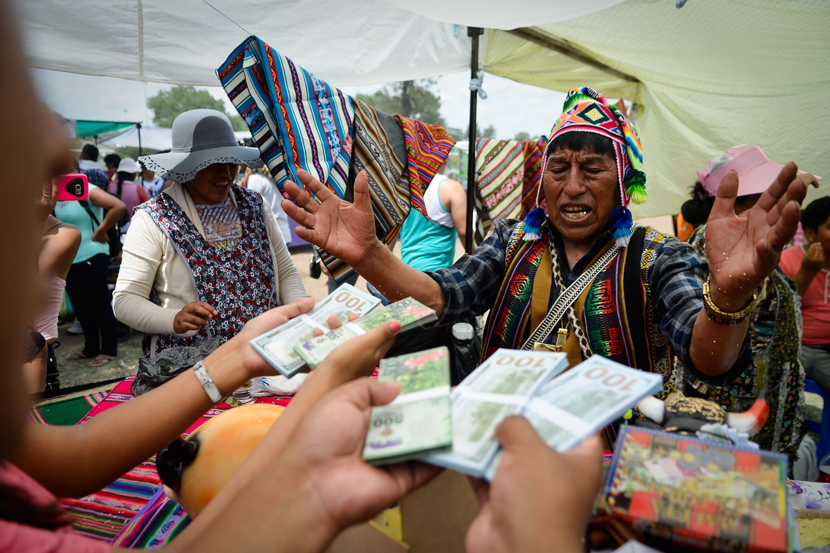 Fiesta de la Alasita: el regreso presencial del Ekeko