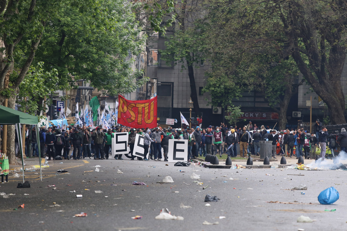 Imágenes de la represión