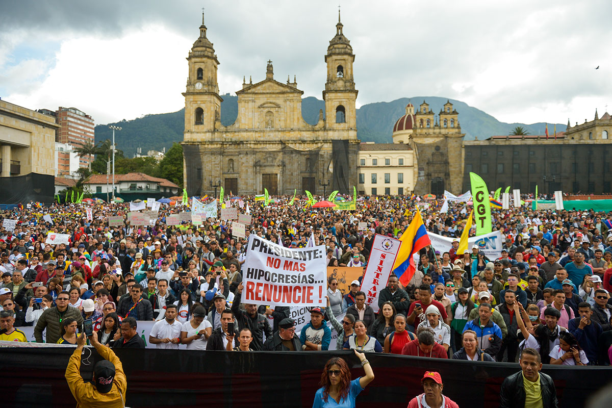 Multitudinarias protestas contra Duque sacudieron a Colombia
