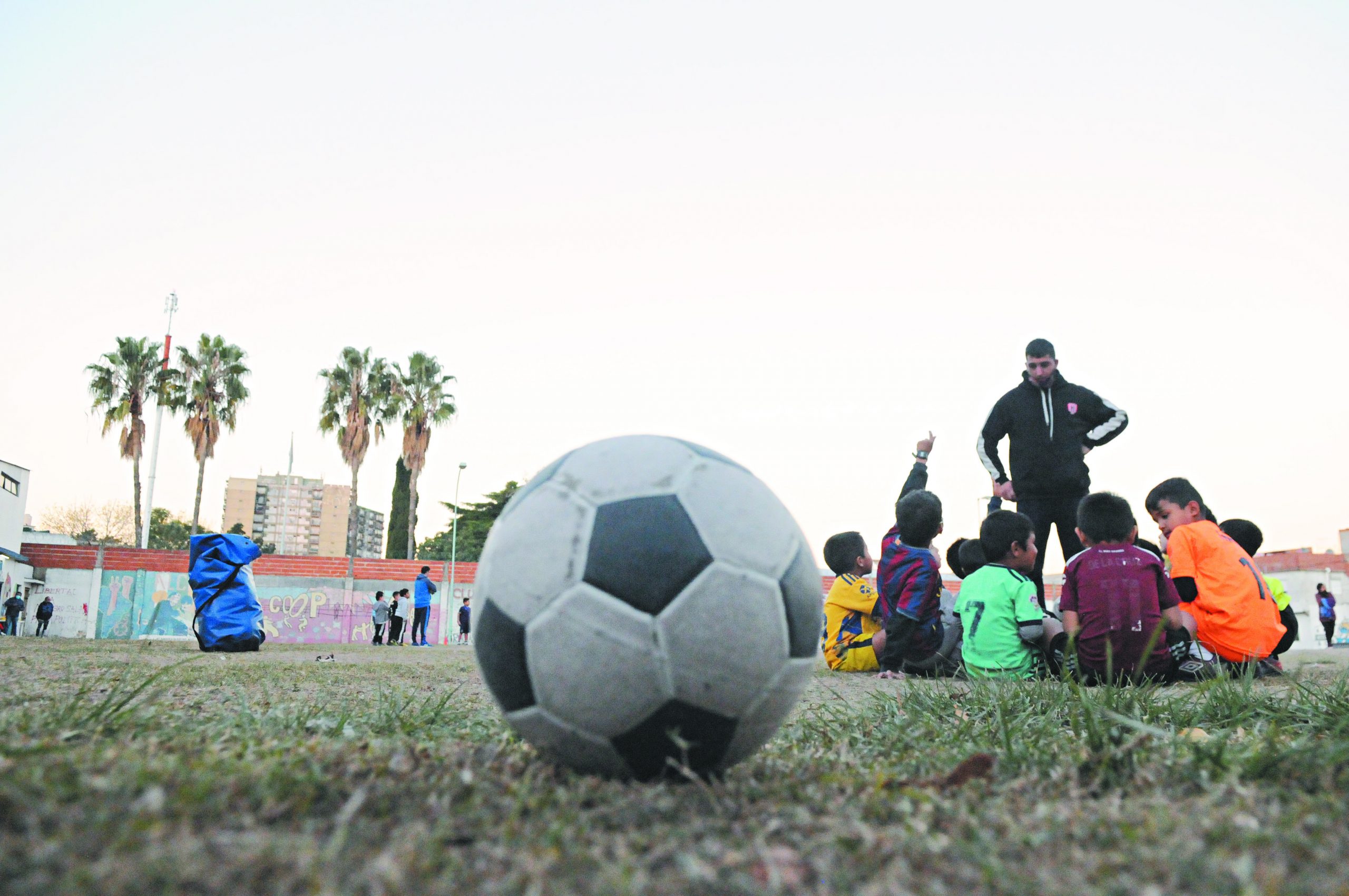 “Sin techo”: 23 clubes de la Ciudad reclaman un predio para hacer deporte