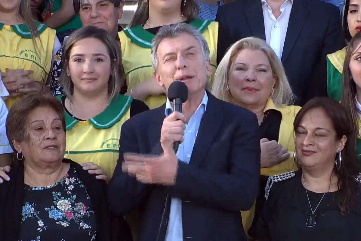 Macri, de la mano de Carrió, llevó la campaña del «sí, se puede» a Tucumán