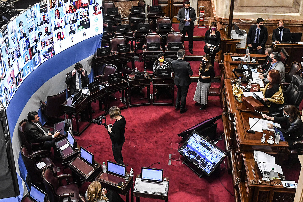Con la ausencia de la oposición, el Senado aprobó la nueva ley de alquileres