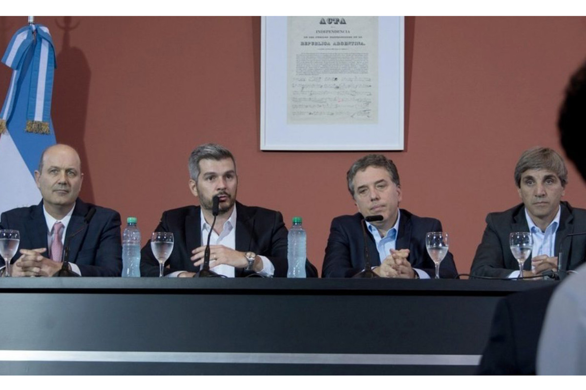 Ni «pesada herencia» ni «pasaron cosas»: el fracaso macrista bajo la lupa de Sturzenegger