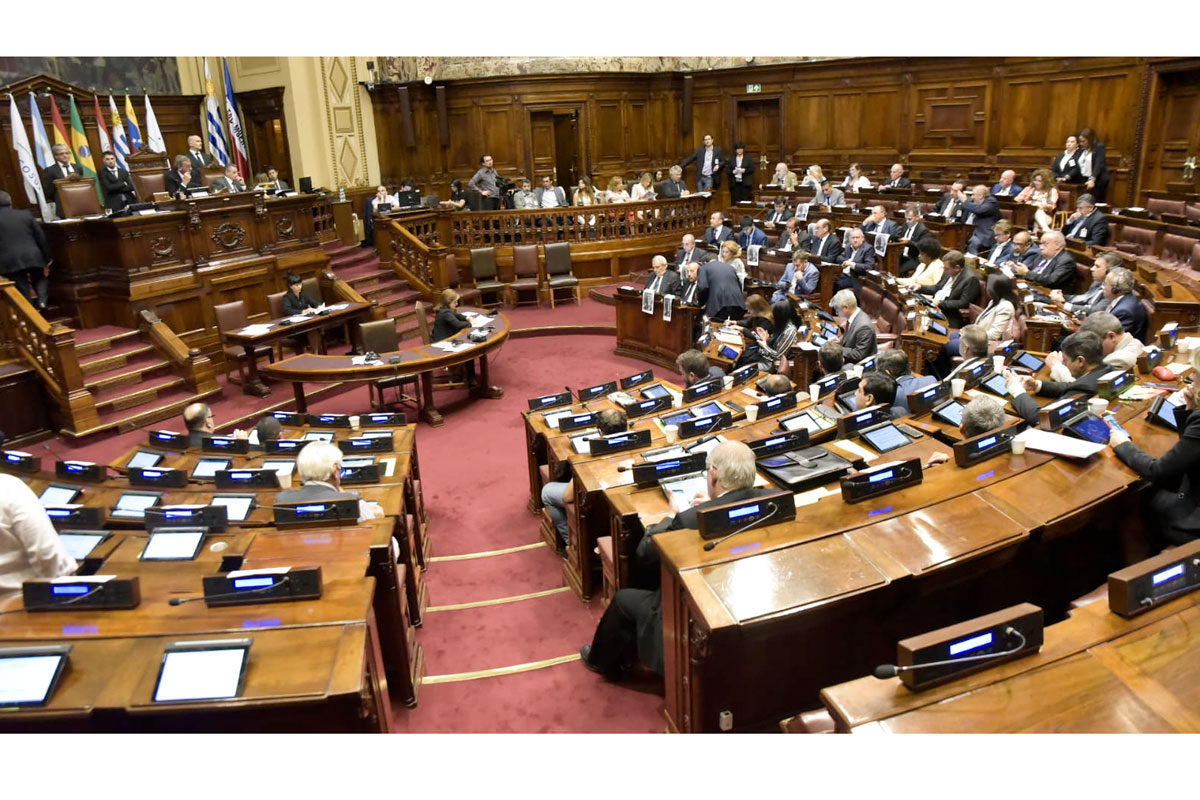 El Parlasur enfrenta los embates de Argentina y Paraguay