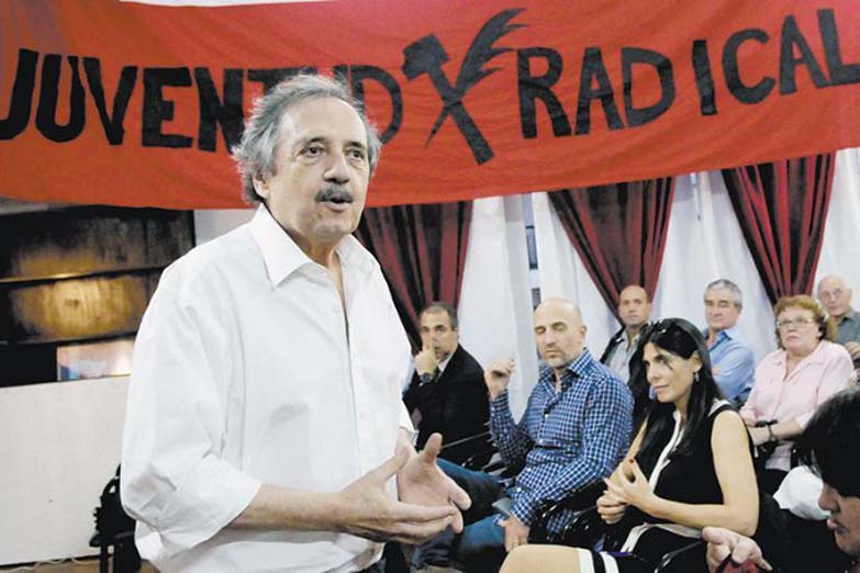 Alfonsín presentó su nuevo espacio: “Necesitamos que la sociedad sepa que no todo el radicalismo comparte lo que hace el gobierno»
