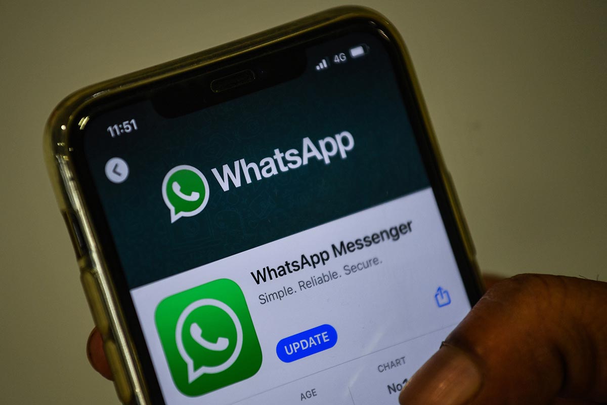 Whatsapp exigirá compartir datos personales con Facebook para usar la aplicación